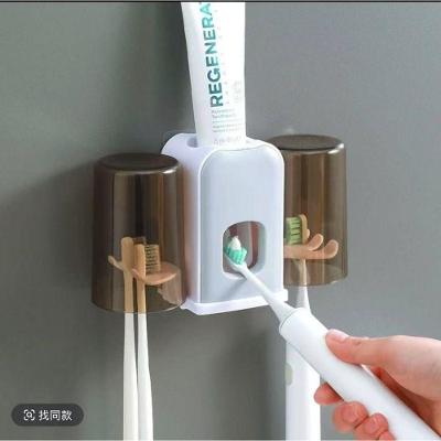 Porta Escova de Dentes com Esterilizador UV OEM Modelo Simples para Organização com Dispensador