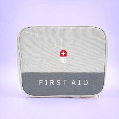 Bolsa Organizadora para Primeiros Socorros Cinza em Poliéster com Compartimento Interno Tamanho g
