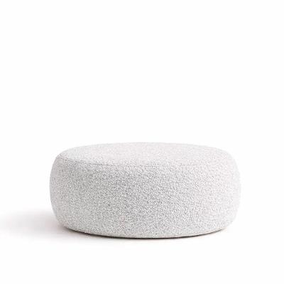 Puff Boreal Redondo Espuma Soft Revestimento Bouclé Cinza Sallar Home