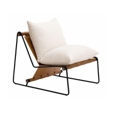 Poltrona Decorativa Tereza com Revestimento em Bouclé Confortável Off White Sallar Home