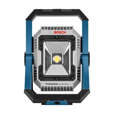 Refletor LED Bosch GLI 18V-1900 Lúmens Bivolt com 5 Ângulos de Ajuste e 2 Níveis de Brilho