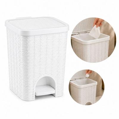 Lixeira com Pedal Textura Vime 12L Plástico Abertura Higiênica Branco Yeet
