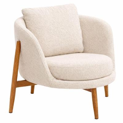 Poltrona Lume Decorativa em Bouclé com Pés de Madeira Confortável Off White Sallar Home