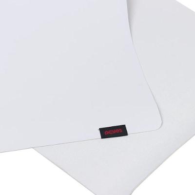 Mouse Pad Exclusive Superfície Espaçosa Base Suede Antiderrapante Branco Pcyes