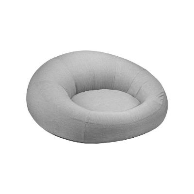 Puff Inflável Akira G56 175cm com Estrutura em PVC e Revestimento de Olefin Cinza Gran Belo