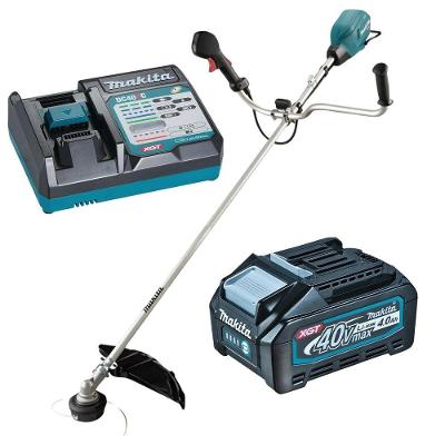 Roçadeira a Bateria 40VMAX XGT UR006GZ02 3 Velocidades Preto Makita com Bateria 40V e Carregador