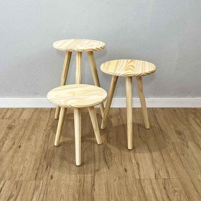 Mesa Lateral Trio de Mesas Redondas com Pé Palito MDF Madeira Maciça 30CM Amadeirado Artfactory