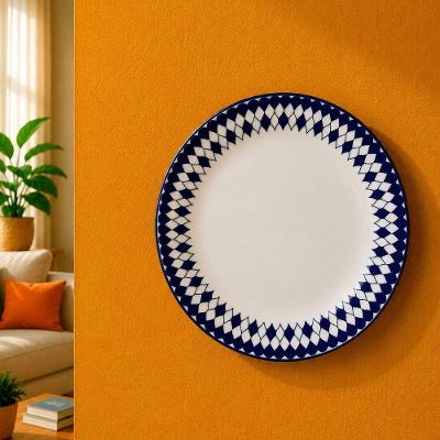 Prato Decorativo Prato Parede para Sobremesa com Suporte em Cerâmica Branco