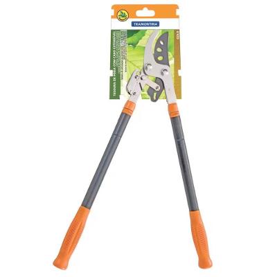 Tesoura de Jardim 78363505 com Cabo Extensível e Lâminas em Aço Carbono 46,5 a 78cm Tramontina