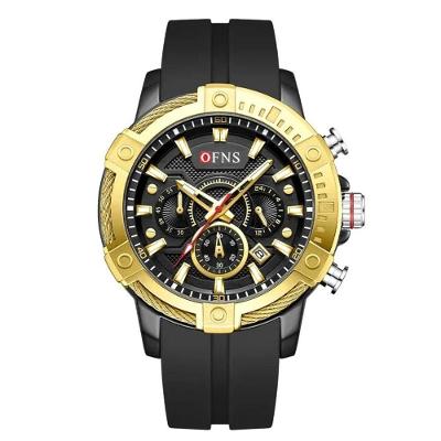 Relógio Masculino Três Olhos Seis Pinos Analógico com Pulseira de Silicone Dourado Ofns