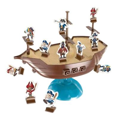 Jogo Não Derrube o Barco Pirata com Estimula Coordenação Motora Marrom First Bikes