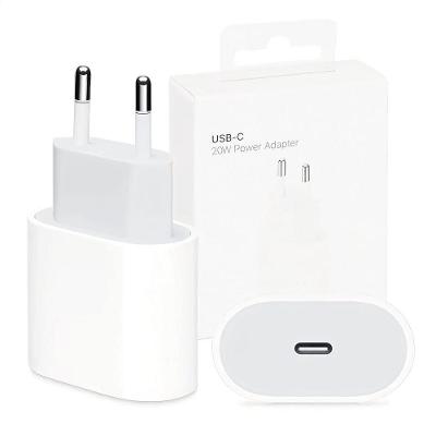 Carregador de Celular Draik Base Fonte USB-C 20W com Carregamento Rápido Branco 1 Unidade