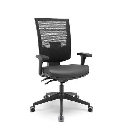 Cadeira Presidente Ergonômica Flash Presidencial Couro Sintético Base Giratória com Apoio Ajustável