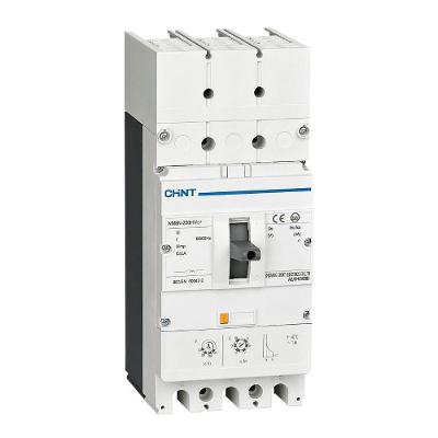 Disjuntor Caixa Moldada NM8N-250HVC Tripolar 63A com Proteção Solar Bivolt Chint 800V