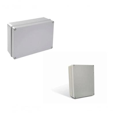 Caixa de Passagem Light SEX231 Tampa Baixa Opaca IP55 em PVC Bivolt Steck