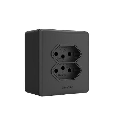Conjunto de Tomadas Linha e 2 Saidas 20A 2P+T Bivolt Superficie Polida Preto Enerbras
