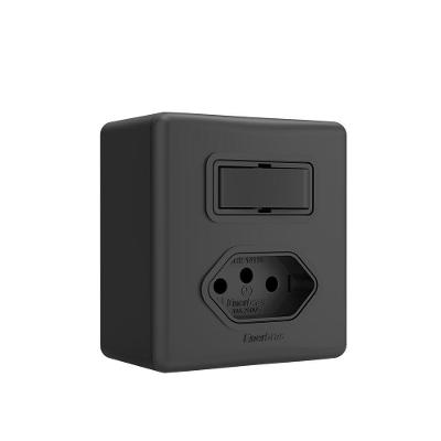 Conjunto Interruptor e Tomada 10A 309-ESN-CPP Preto Enerbras