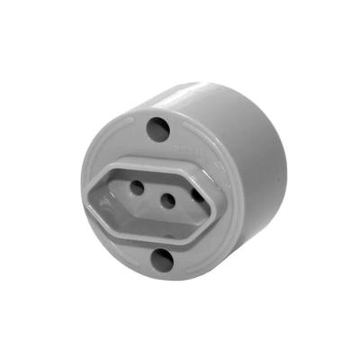 Tomada 137-3 2P+T Bivolt para Uso em Area Externa com Alta Protecao Cinza Pezzi