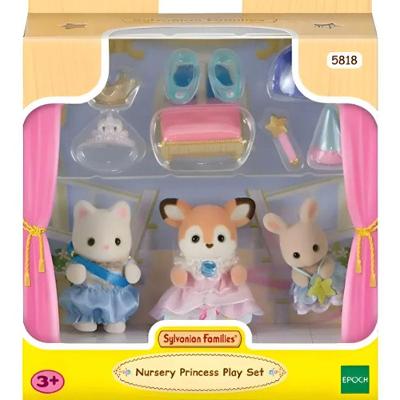 Brinquedo Sylvanian Families Princesas Jardim da Infância com Personagens Articulados 5818 Epoch