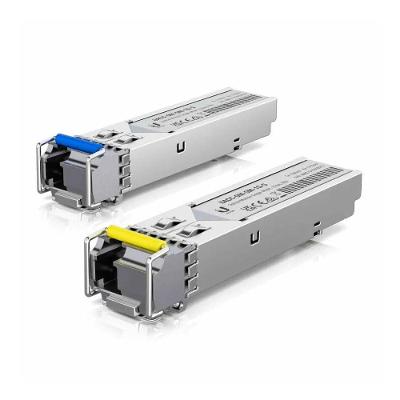 Transceiver Ubiquiti SFP 1G Bidi Conector LC Alcance Até 3KM UACCOMSM1GS2