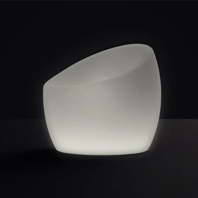 Poltrona Infantil Lumiére Oca com LED em Polietileno Branco Tramontina