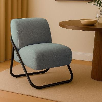 Poltrona Andirá Fixa com Estrutura em Madeira Eucalipto Bouclé Cinza 60CM Movellu Home