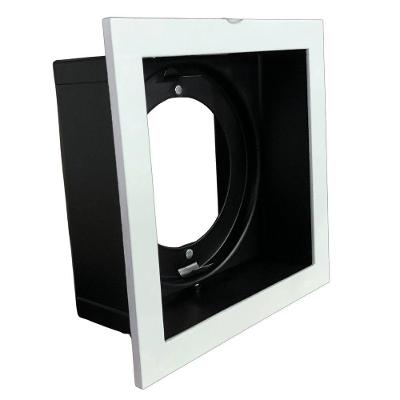Spot Dicroica E425 Foco Recuado com Facho Direcionável Branco com Fundo Preto Brilho Revoluz