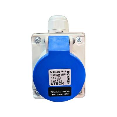 Extensão Industrial S172102 3P+T com 2 Tomadas 16A e 1 Plugue 32A 5 Metros IP44 200-250V Steck