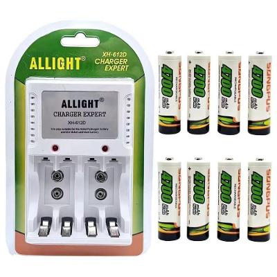Carregador de Pilhas Recarregáveis Charger Expert A-612 com Bivolt e Auto Stop 8 AA ALLIGHT
