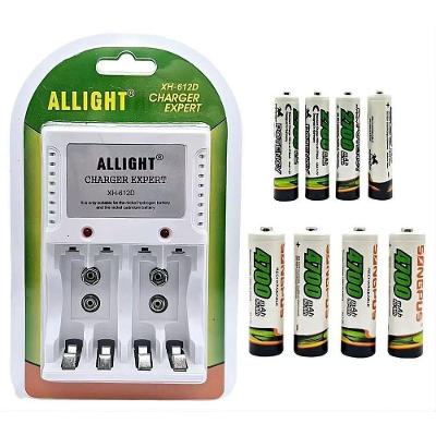 Carregador de Pilhas OEM Charger Expert A-612 Bivolt com Auto Stop 4 AA e 4 AAA Recarregáveis