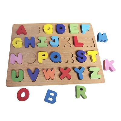Jogo Pedagógico DMT6496 Aprenda Brincando Letras com Peças Coloridas em Madeira DM Toys 56 Unidades
