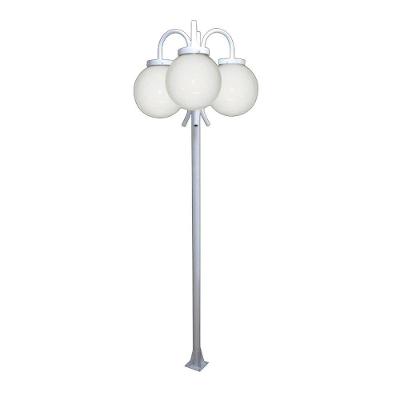 Poste Luminária Globo g Triplo Braço Curvo Baixo com Iluminação Decorativa Branco Ouro Minas 300CM