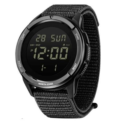 Relógio Masculino Terrax Esportivo com Pulseira em Nylon Multifuncional Preto North Edge