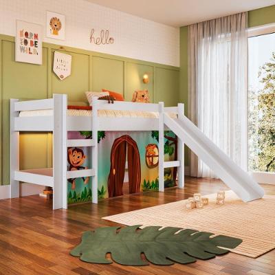 Cama Infantil Elevada BB1000BCEST03 com Escorregador MDP Branco e Cortina Zoo Completa Móveis