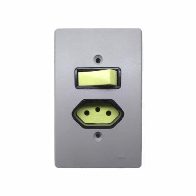 Interruptor e Tomada 1801.121 1 Tecla Simples com 2P+T 10A Cinza Radial