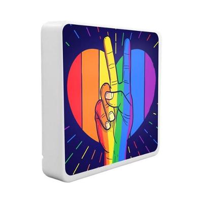 Luminária Box Slim Paz e Amor com Luz Difusa e USB Branco Bivolt