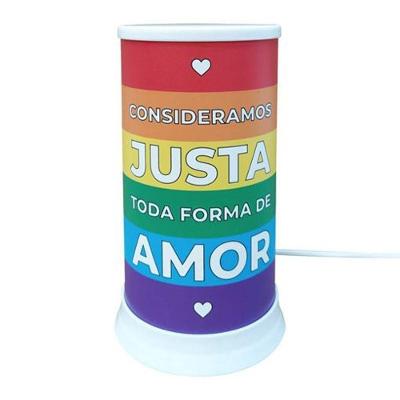 Luminária de Mesa Hug Toda Forma de Amor com Luz Difusa Bivolt