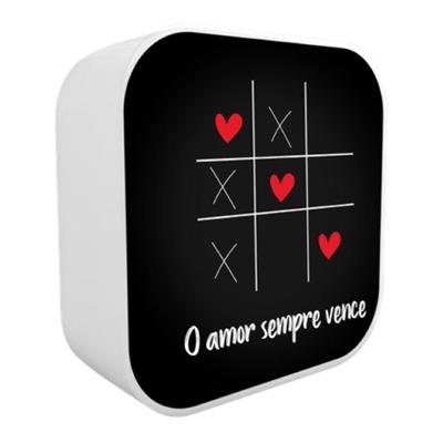 Luminária Box Love Always Wins com Iluminação Suave e Uso Versátil Bivolt 23CM