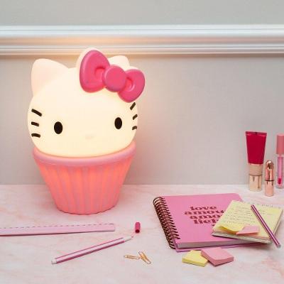 Luminária Hello Kitty Cake 3D com Iluminação Confortável Bivolt Rosa