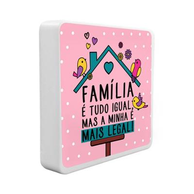 Luminária Box Slim Família Legal com Luz Difusa e USB Bivolt