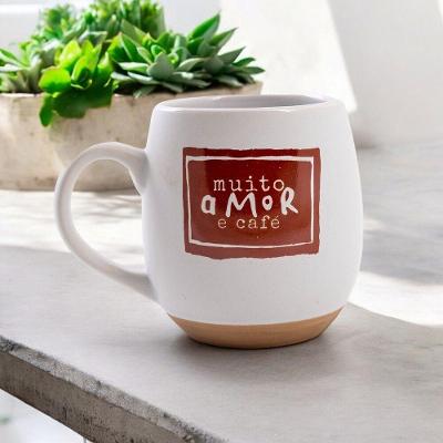 Caneca de Cerâmica Oval Muito Amor e Café 400ML para Café e Chá Branco