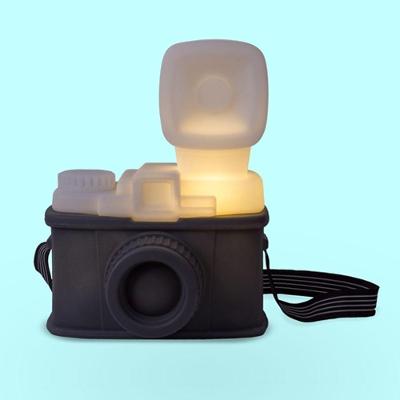 Luminária Fun Light com Design Retrô e Luz Difusa Bicolor com Fio de 1,8M Bivolt