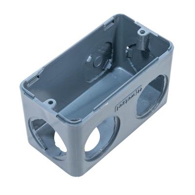 Caixa de Derivacao LPC6-10-15 Pvc Poliwetzel Corpo com 4 Tampones sem Placa Bivolt Cinza Wetzel