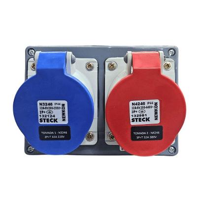 Quadro de Sobrepor com Tomadas Industriais S304151 IP44 Robusto Inox Steck 32A 2P+T e 3P+T