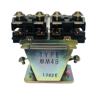 Rele MM4B 6VAC para Comutacao Eletrica Bivolt Omron para Painel