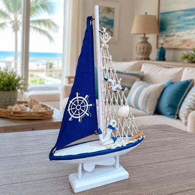Enfeite Barco Miniatura Artesanal em Madeira Branco com Tecido 17CM
