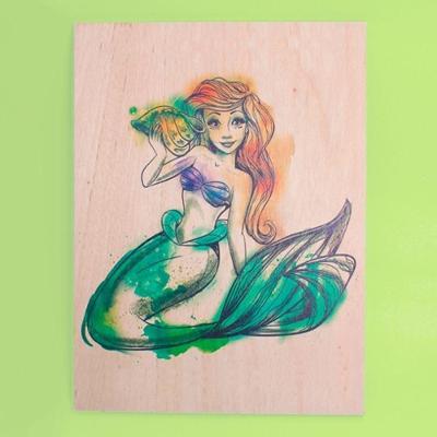 Quadro Ariel Princesa Disney Aquarela Quadrado 19CM em Madeira Compensado Naval Vermelho 19CM