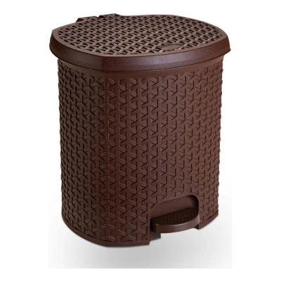 Lixeira com Pedal Rattan 6L Plástico Abertura por Pressão Café Plasnorthon