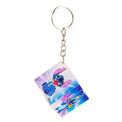 Chaveiro Disney Cubo Mágico Stitch Metal e Plástico 3.5CM Azul