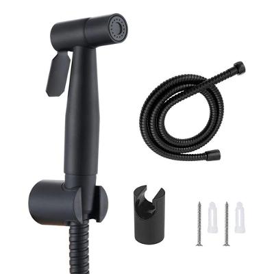 Ducha Higiênica BSL3814 Manual 15 PSI Parede com Mangueira e Suporte Preto Leva Pra Casa Bivolt